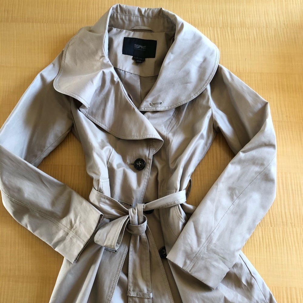 Esprit Trench Coat